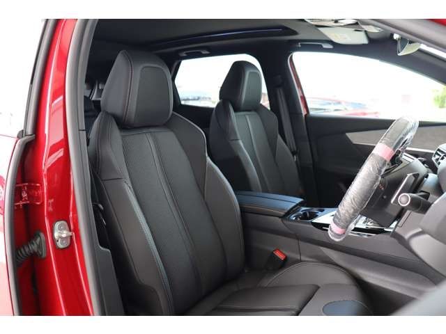 Peugeot 3008 2023-08 25033-22