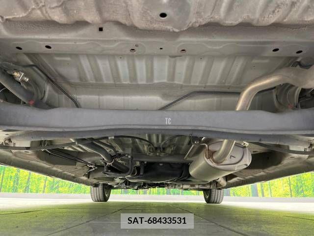 Honda N BOX CUSTOM 2017-10 279036-19