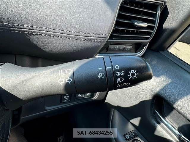 Nissan SERENA 2019-08 367762-24