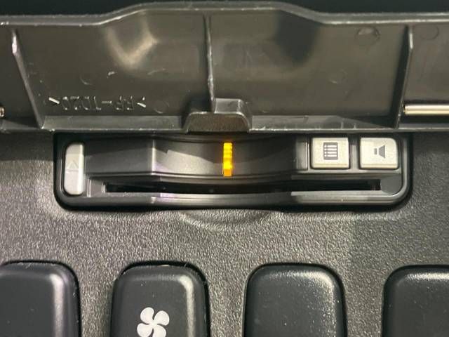 Mitsubishi DELICA D5 2007-03 190875-6