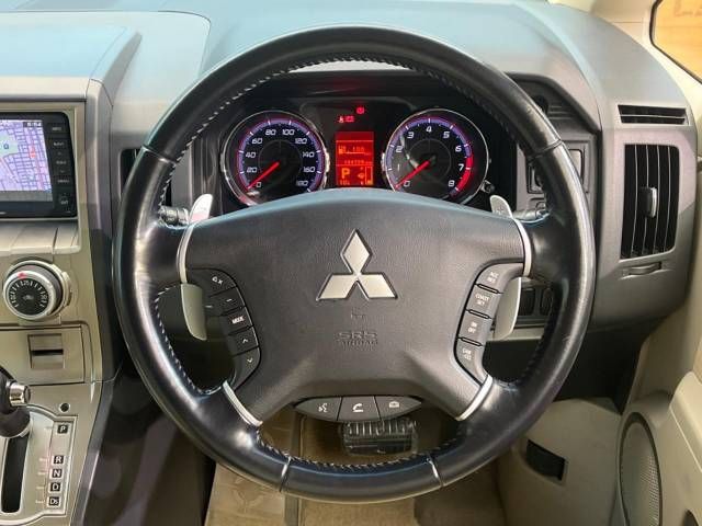 Mitsubishi DELICA D5 2007-03 190875-11