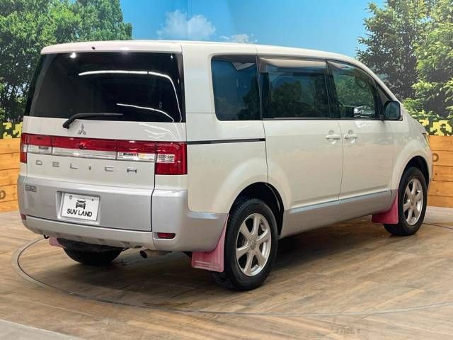 Mitsubishi DELICA D5 2007-03 190875-17