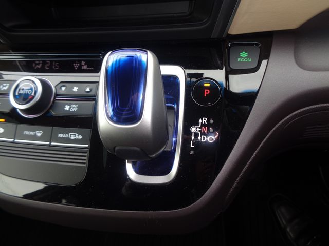 Honda FREED HYBRID 2019-09 195619-23