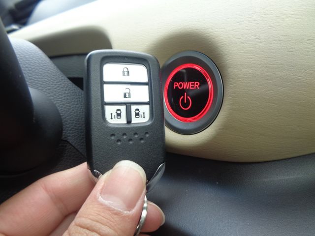 Honda FREED HYBRID 2019-09 195619-29