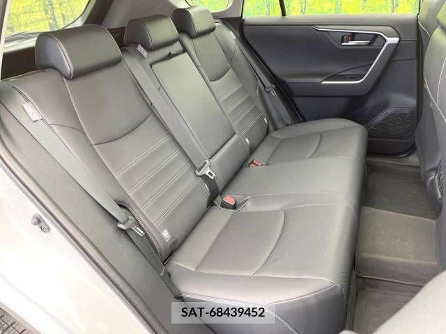 Toyota RAV4 2023-02 210874-9