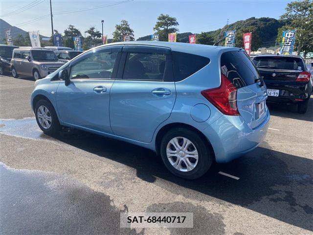 Nissan NOTE 2013-03 207819-11