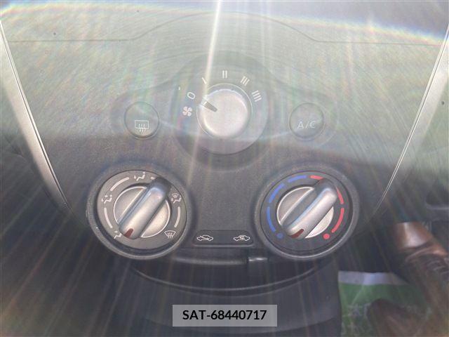 Nissan NOTE 2013-03 207819-17
