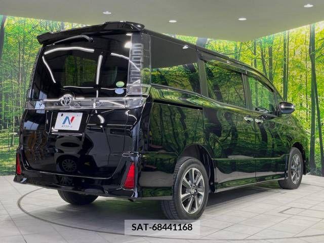 Toyota VOXY 2019-03 341832-18