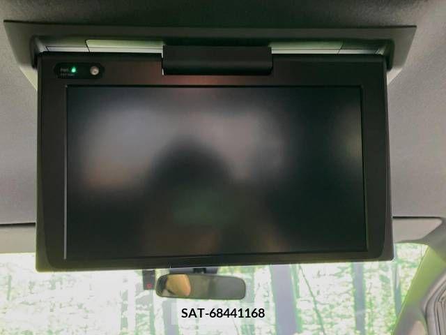 Toyota VOXY 2019-03 341832-2