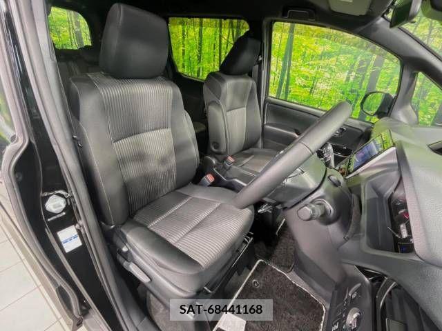 Toyota VOXY 2019-03 341832-8