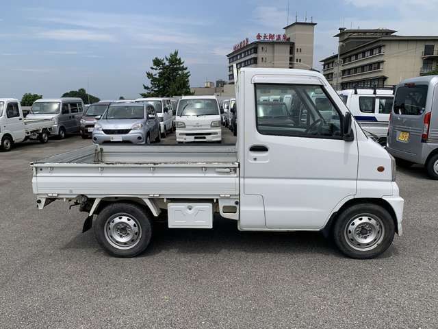 Mitsubishi MINICAB TRUCK 1999-01 7564-7