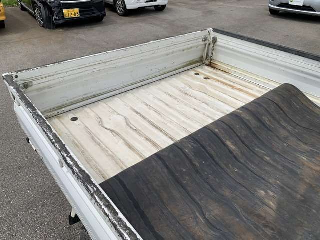 Mitsubishi MINICAB TRUCK 1999-01 7564-10