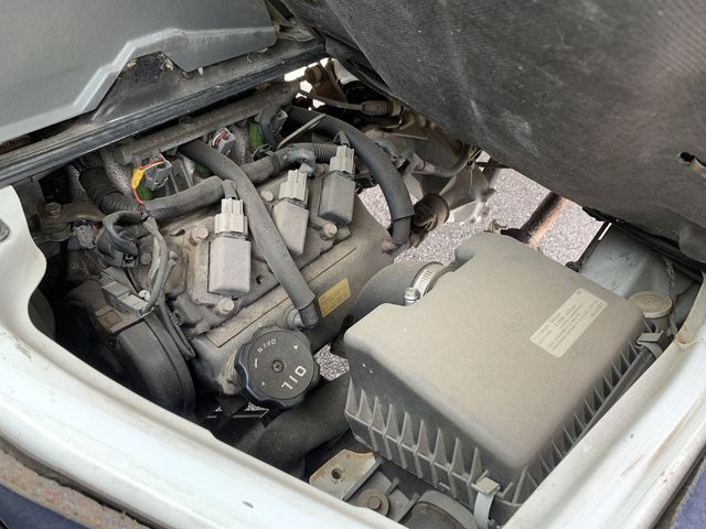 Mitsubishi MINICAB TRUCK 1999-01 7564-25