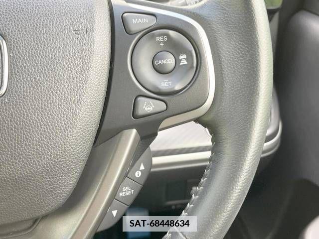 Honda e 2018-04 337980-6