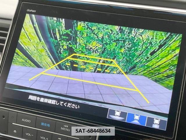Honda e 2018-04 337980-5
