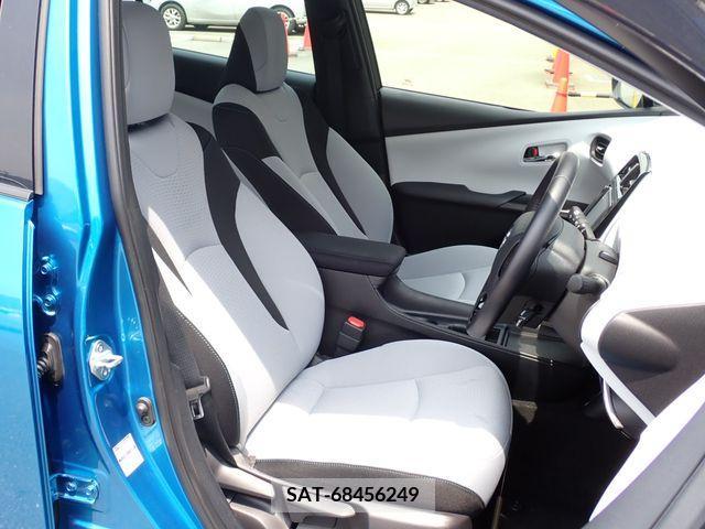 Toyota PRIUS 2020-02 322453-17