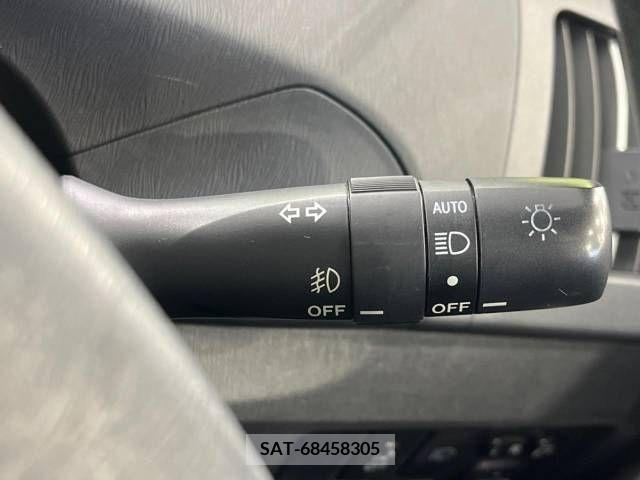 Toyota PRIUS 2014-06 342038-6