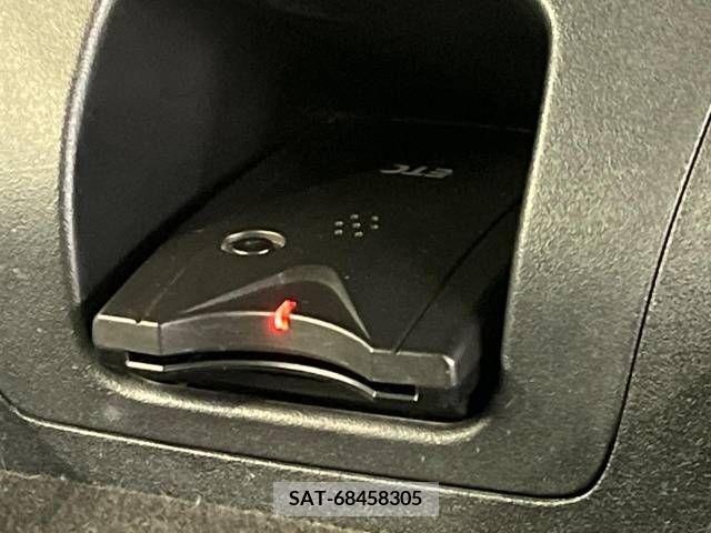 Toyota PRIUS 2014-06 342038-3