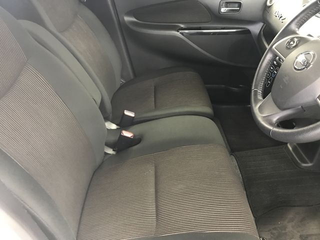 Nissan DAYZ 2018-10 13271-9