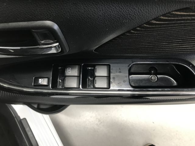 Nissan DAYZ 2018-10 13271-17