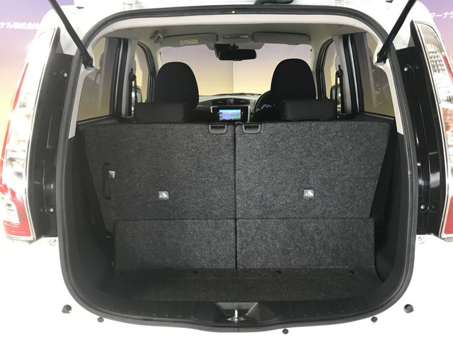 Nissan DAYZ 2018-10 13271-12