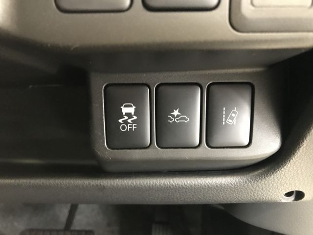 Nissan DAYZ 2018-10 13271-18