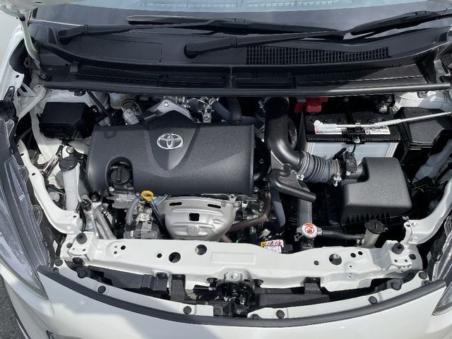 Toyota SIENTA 2021-02 9738-25