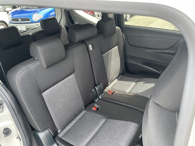 Toyota SIENTA 2021-02 9738-6