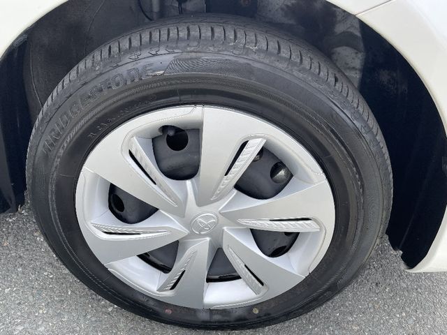 Toyota SIENTA 2021-02 9738-23