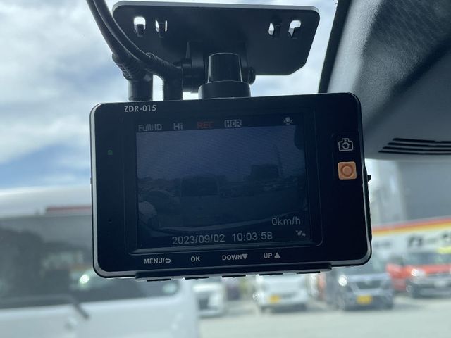 Toyota SIENTA 2021-02 9738-20