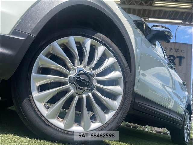 Fiat 500X 2017-07 360100-18