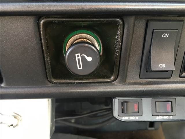 Toyota LAND CRUISER 1988-11 4146-15
