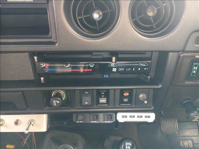 Toyota LAND CRUISER 1988-11 4146-13