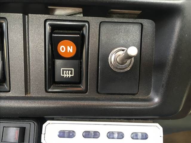 Toyota LAND CRUISER 1988-11 4146-17