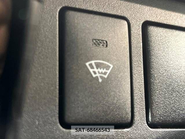 Toyota VOXY 2010-09 328830-6