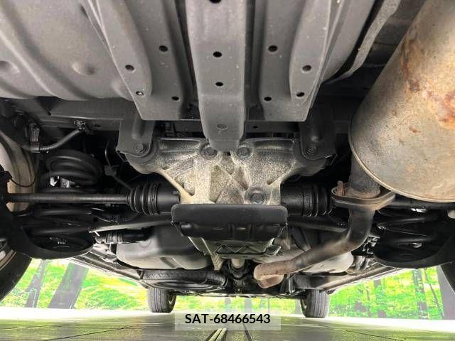 Toyota VOXY 2010-09 328830-19