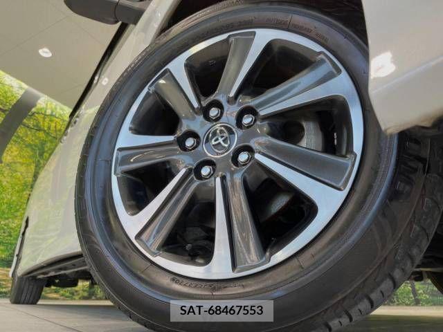 Toyota VOXY 2018-09 321577-13
