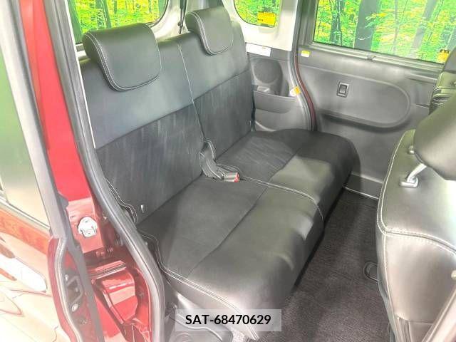 Daihatsu TANTO CUSTOM 2017-06 329738-9