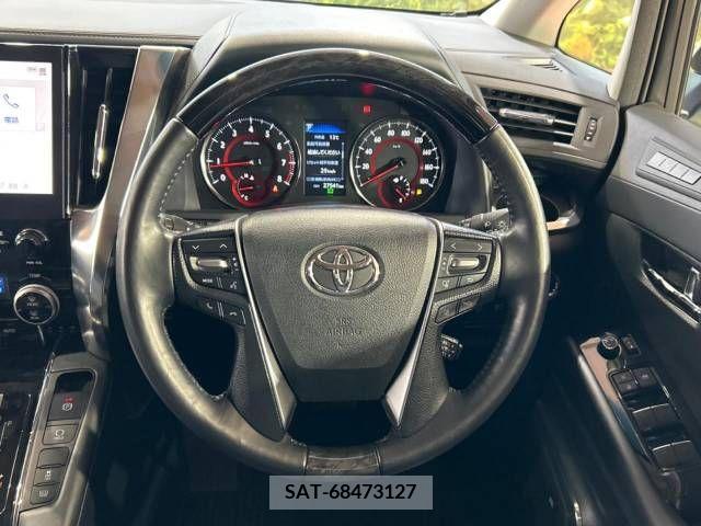 Toyota ALPHARD 2021-03 241551-11