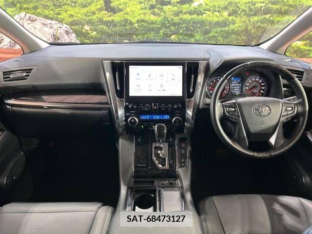 Toyota ALPHARD 2021-03 241551-1