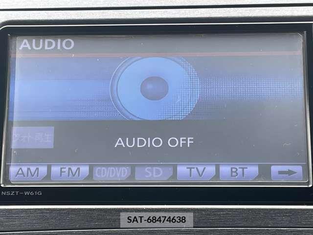 Toyota PRIUS 2011-06 335619-19