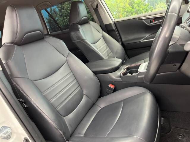 Toyota RAV4 2020-10 15787-8
