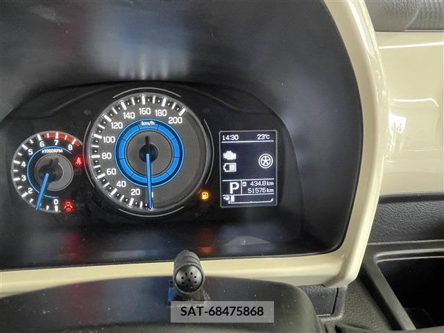 Suzuki X BEE 2020-01 382215-18