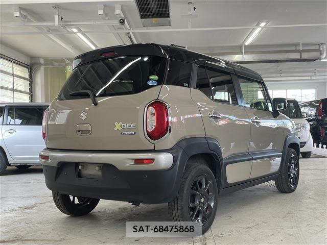 Suzuki X BEE 2020-01 382215-4
