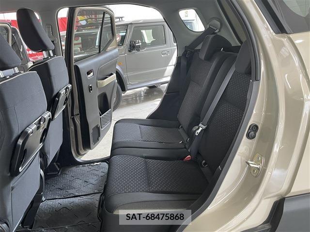 Suzuki X BEE 2020-01 382215-14