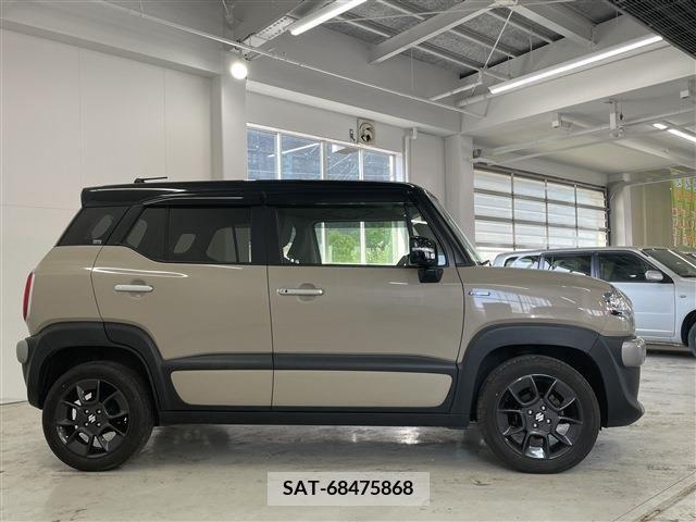 Suzuki X BEE 2020-01 382215-3