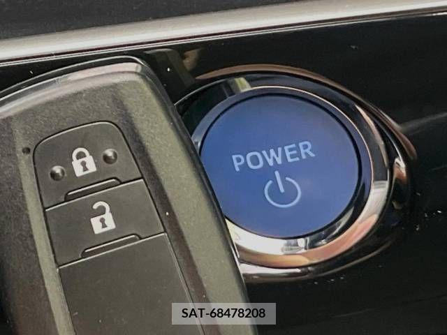 Toyota PRIUS 2017-02 383380-7