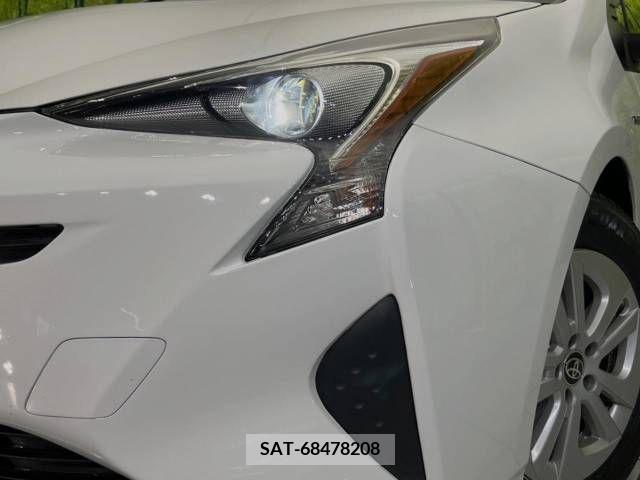 Toyota PRIUS 2017-02 383380-12