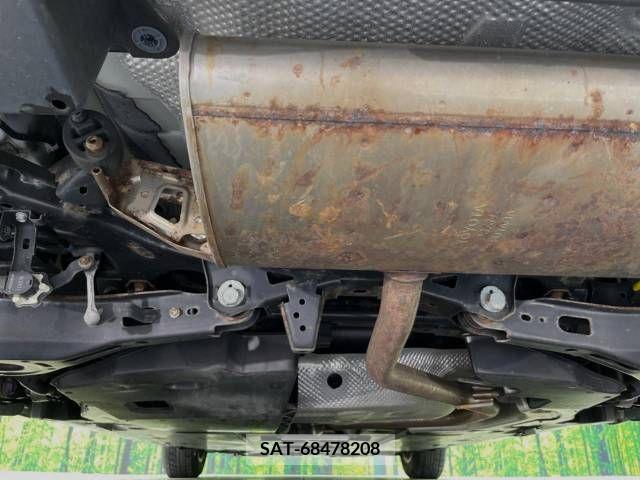 Toyota PRIUS 2017-02 383380-19