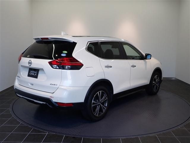 Nissan X-TRAIL 2019-10 16329-3